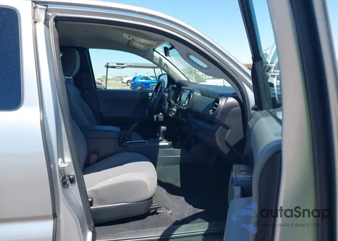 2022 Toyota Tacoma Access Cab/Sr/Sr5 z USA, uszkodzony, nr VIN 3TYRX5GN3NT056931